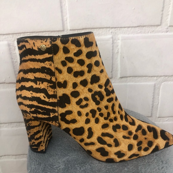 Antonio Melani Animal print block heel boots - Picture 7 of 11